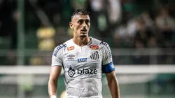 Pituca durante a partida diante do Coelho. Foto: Raul Baretta/ Santos FC.