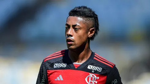 Bruno Henrique é um dos poucos ídolos do elenco atual. Foto: Thiago Ribeiro/AGIF