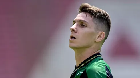 Alê, meio-campista do América/MG, comemorando gol por sua equipe, no ano de 2021. Foto: Mourão Panda/América