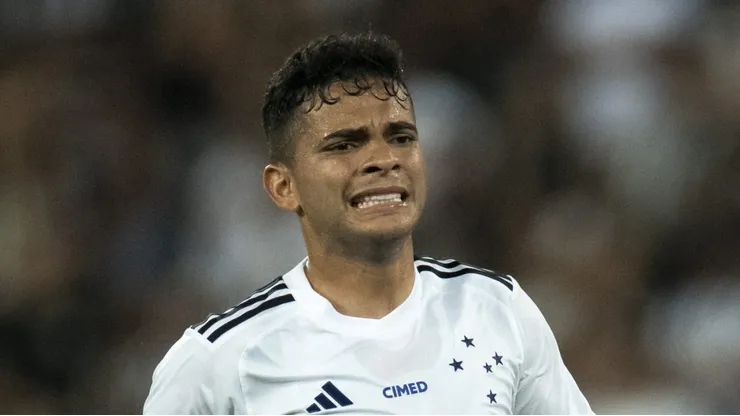 Atacante viveu bons momentos com a camisa do Cruzeiro e foi contratado pelo Verdão