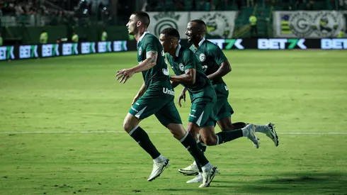 Avaí e Goiás duelam pela 7ª rodada da Série B.