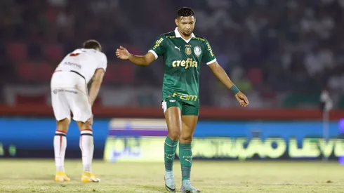 Rony jogador do Palmeiras durante partida contra o Botafogo-SP. Foto: Thiago Calil/AGIF