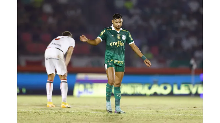Rony jogador do Palmeiras durante partida contra o Botafogo-SP. Foto: Thiago Calil/AGIF
