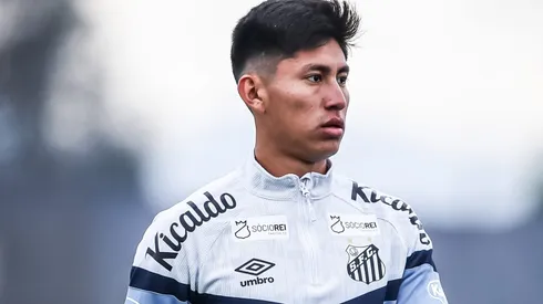 Miguelito perdeu espaço no time profissional do Santos - Foto: Raul Baretta/ Santos FC