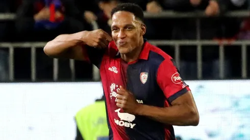Yerry Mina, do Cagliari, pode pintar no Cruzeiro