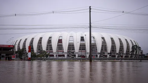 Beira-Rio alagado: Inter procura extensão do seguro do estádio.