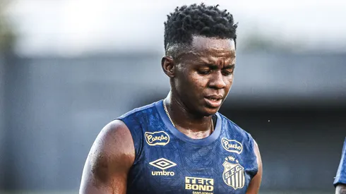 Cazares vem apresentando um desempenho bem abaixo do ideal em campo