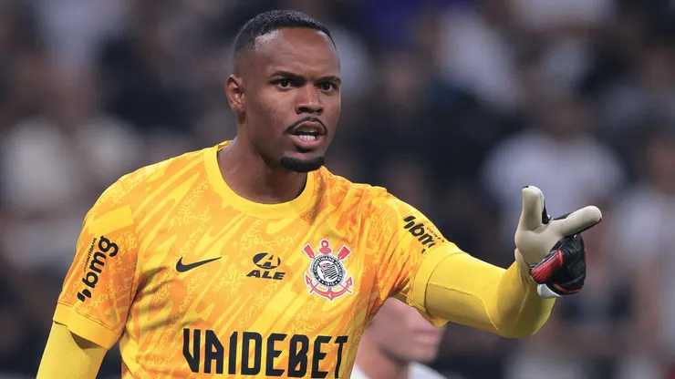 SP - SAO PAULO - 22/05/2024 - COPA DO BRASIL 2024, CORINTHIANS X AMERICA-RN - Carlos Miguel goleiro do Corinthians durante partida contra o America-RN no estadio Arena Corinthians pelo campeonato Copa Do Brasil 2024. Foto: Ettore Chiereguini/AGIF