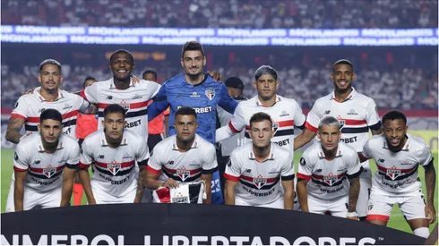 Foto: Alexandre Schneider/Getty Images - Elenco do São Paulo posa para uma foto.