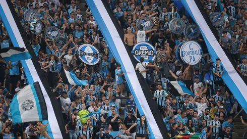 Grêmio é informado pela CBF sobre as datas e locais da volta dos jogos do Brasileirão – Torcida do Gremio durante partida contra Cuiaba no estadio Arena do Gremio pelo campeonato Brasileiro A 2024. Foto: Maxi Franzoi/AGIF