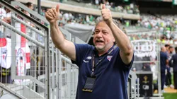 Casares, presidente do São Paulo, em jogo contra o Palmeiras