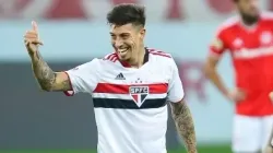 Foto: Pedro H. Tesch/AGIF - Emiliano Rigoni, ex-São Paulo, rescindi com clube americano