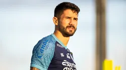 Criciúma e Bahia duelam pela Copa do Brasil.