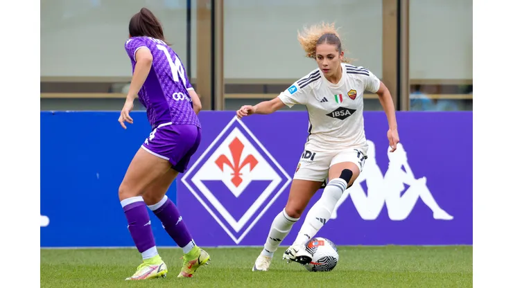 Fiorentina e Roma jogaram pela Serie A feminina no último domingo (20) (Foto: Fabio Patamia/Getty Images)