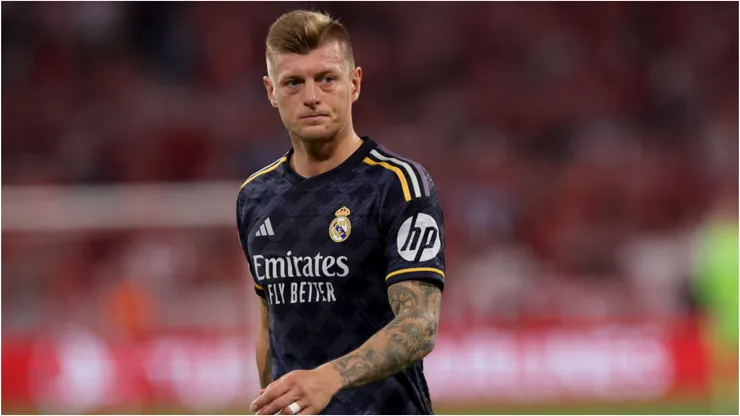 Foto: Alexander Hassenstein/Getty Images - Toni Kross em partida pela Champions League