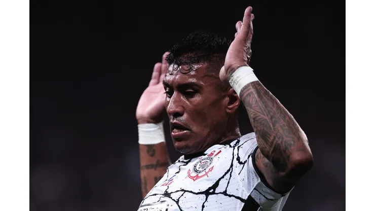 Paulinho será relacionado pelo técnico António Oliveira para jogo do Corinthians contra o América-RN