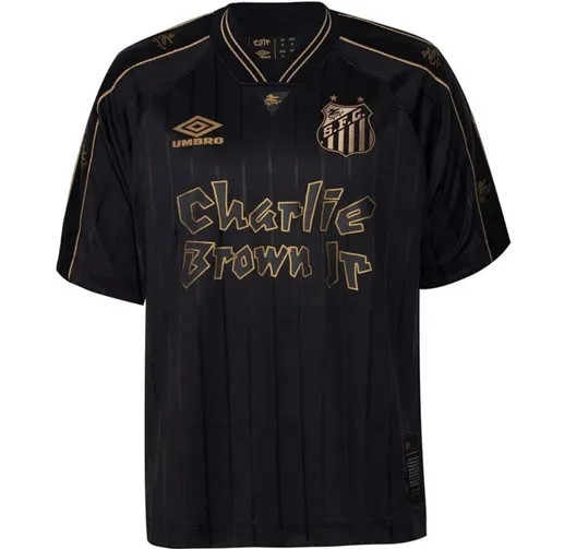 Camisa que Gabigol ganhou do Santos em homenagem eo Charlie Brown Jr. Foto: Reprodução / Rede social X