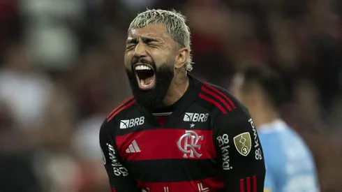 RJ - RIO DE JANEIRO - 15/05/2024 - COPA LIBERTADORES 2024, FLAMENGO X BOLIVAR - Gabigol jogador do Flamengo lamenta durante partida contra o Bolivar no estadio Maracana pelo campeonato Copa Libertadores 2024. Foto: Jorge Rodrigues/AGIF