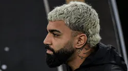 Gabigol antes da partida contra o Bolívar. Atacante fica sem clima com a torcida.