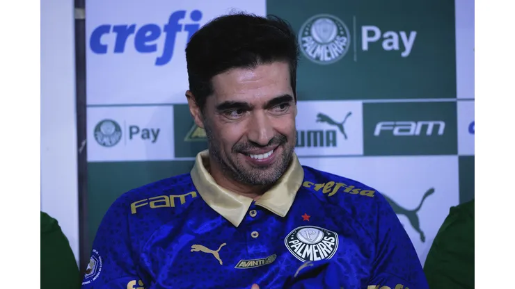 Abel Ferreira durante partida contra o Novorizontino no estadio Arena Allianz Parque pelo campeonato Paulista 2024. Foto: Ettore Chiereguini/AGIF
