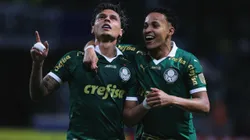 Richard Rios jogador do Palmeiras comemora seu gol com Lazaro jogador da sua equipe durante partida pela Copa Libertadores 2024. Foto: Ettore Chiereguini/AGIF