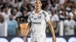 Foto: Raul Baretta/ Santos FC - JP Chermont agradece elenco do Santos