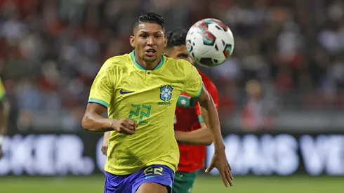 Rony, em ação pela Seleção Brasileira