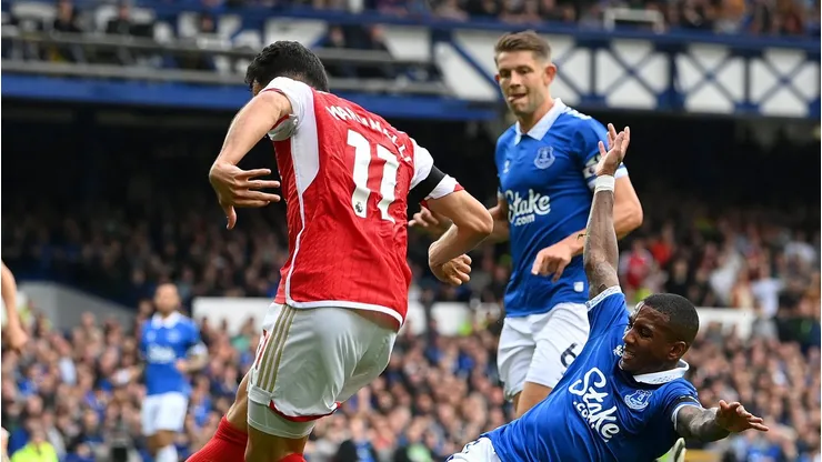 Gabriel Martinelli é esperança de gols do Arsenal para partida diante do Everton. (Photo by Stu Forster/Getty Images)
