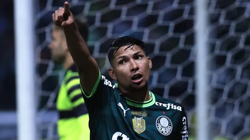Rony segue no Palmeiras por enquanto.