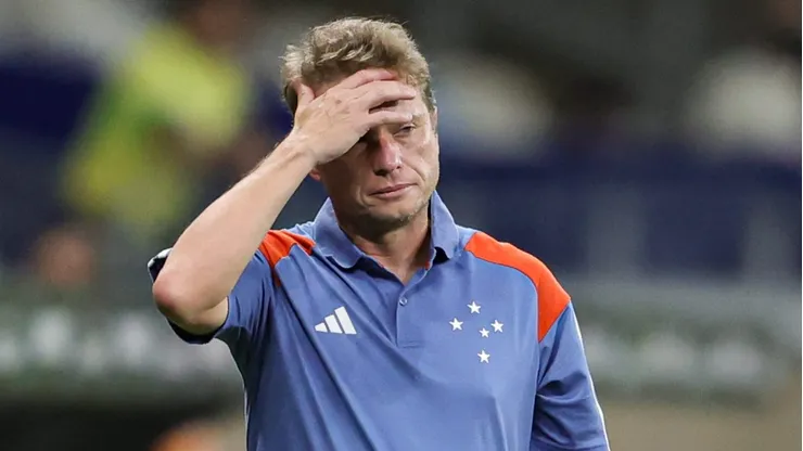 Fernando Seabra, técnico do Cruzeiro.
