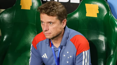 Fernando Seabra, técnico do Cruzeiro, durante partida contra o Union la Calera no estádio Independência, pela Copa Sul-Americana