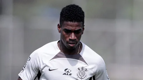 Félix Torres em atividade no CT Joaquim Grava - Foto: Rodrigo Coca - Agência Corinthians