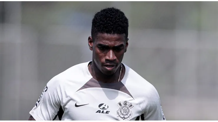 Félix Torres em atividade no CT Joaquim Grava - Foto: Rodrigo Coca - Agência Corinthians