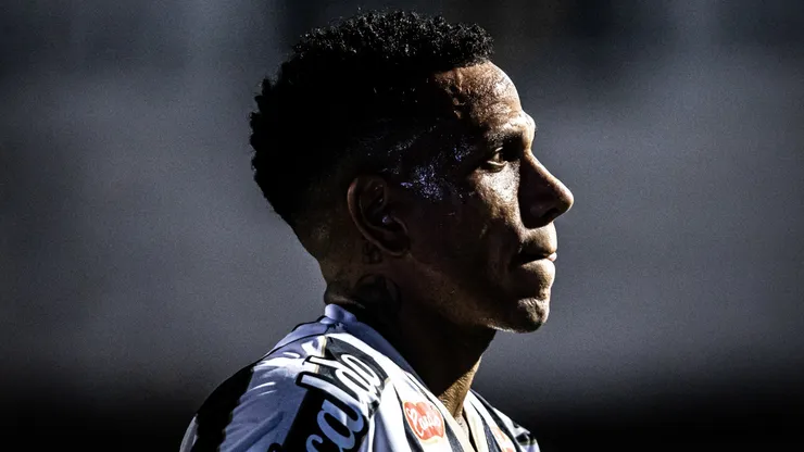 Santos e Brusque duelam na 6ª da Série B.