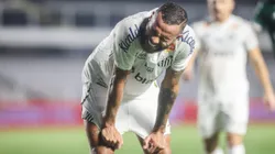 Guilherme saiu lesionado