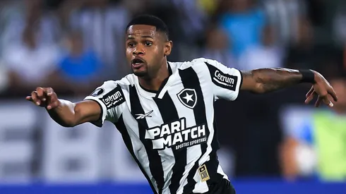 Botafogo e Universitario de Deportes se enfrentam pela Libertadores.