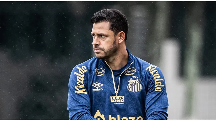 Giuliano deixou a última partida do Peixe com dores