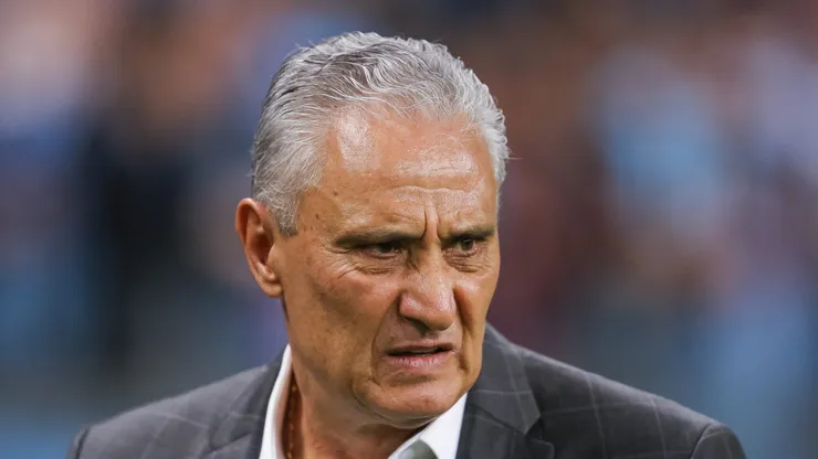 Tite durante partida contra o Grêmio, pelo BR de 2023. Pedro H. Tesch/Getty Images