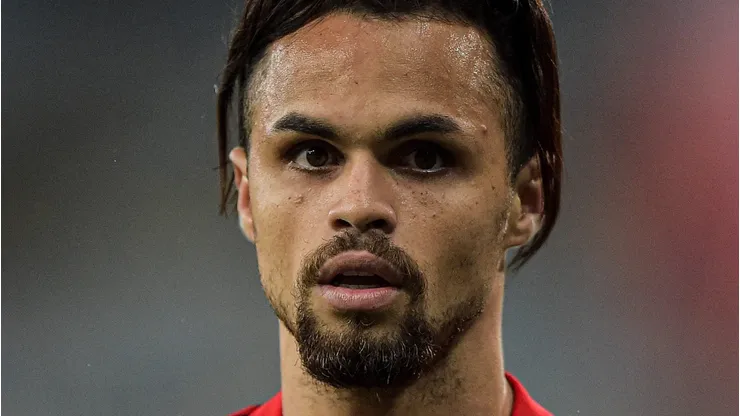 Michel tem futuro definido na Arábia Saudita e informação chega ao Flamengo