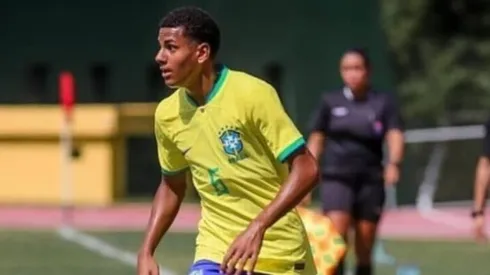 Foto: Divulgação/CBF - Denner, lateral da base do Corinthians, ganha chance de treinar com o profissional