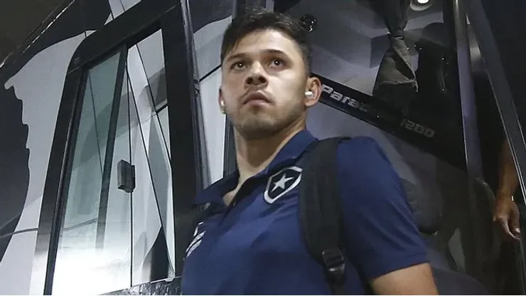 Foto: Vitor Silva/Botafogo - Óscar Romero abre o jogo sobre afastamento