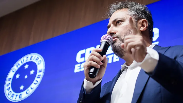 Mattos cuida de seis pendências que podem deixar o Cruzeiro em junho - Foto: Divulgação/Flickr Oficial Cruzeiro