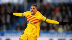Vitor Roque comemorando gol pelo Barcelona - Foto:Juan Manuel Serrano Arce/Getty Images