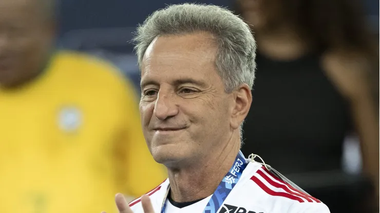 O presidente do Flamengo, Rodolfo Landim, durante cerimônia de premiação no final do Campeonato Carioca, contra o Nova Iguaçu, no Maracanã, no dia 07/04/2024.