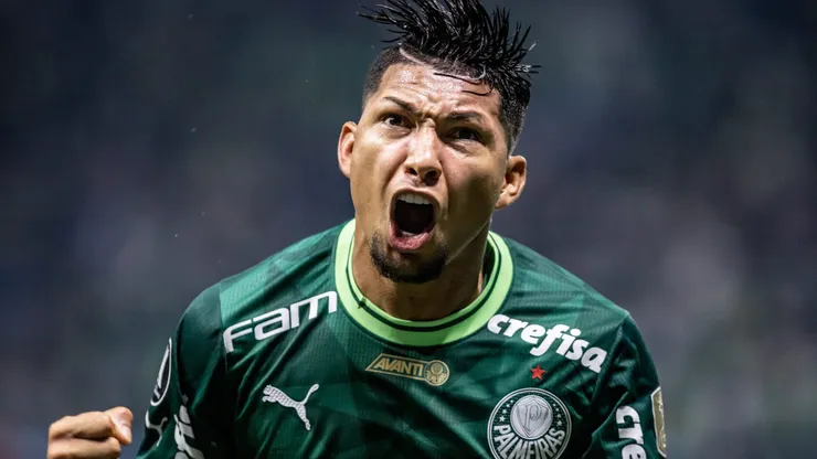 Rony desmentiu crise no Palmeiras e ainda provocou corneteiros: "Vão ter que me engolir"