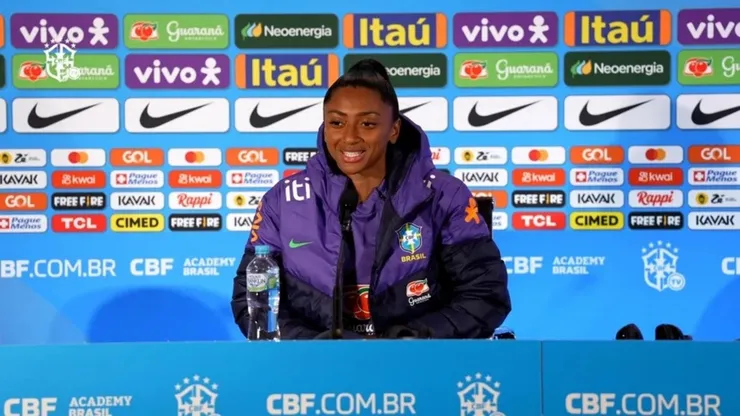 Jogadora integra a comitiva. Divulgação/Thais Magalhães/CBF.