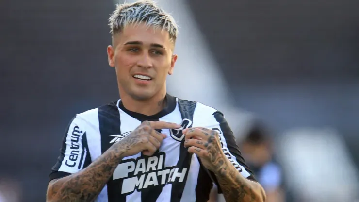 Diego Hernández foi emprestado pelo Botafogo - Foto: Vitor Silva/Botafogo.
