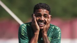 Kennedy agita o mercado do Leste Europeu - FOTO: LUCAS MERÇON / FLUMINENSE F.C.