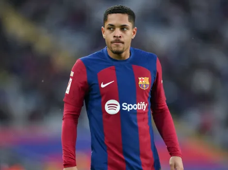 Vitor Roque deve sair do Barcelona e vira alvo do Flamengo