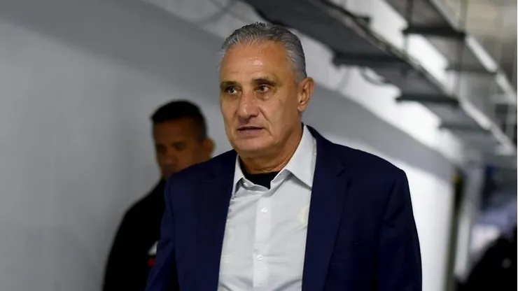Tite recebe notícia de última hora e liga alerta para a Libertadores